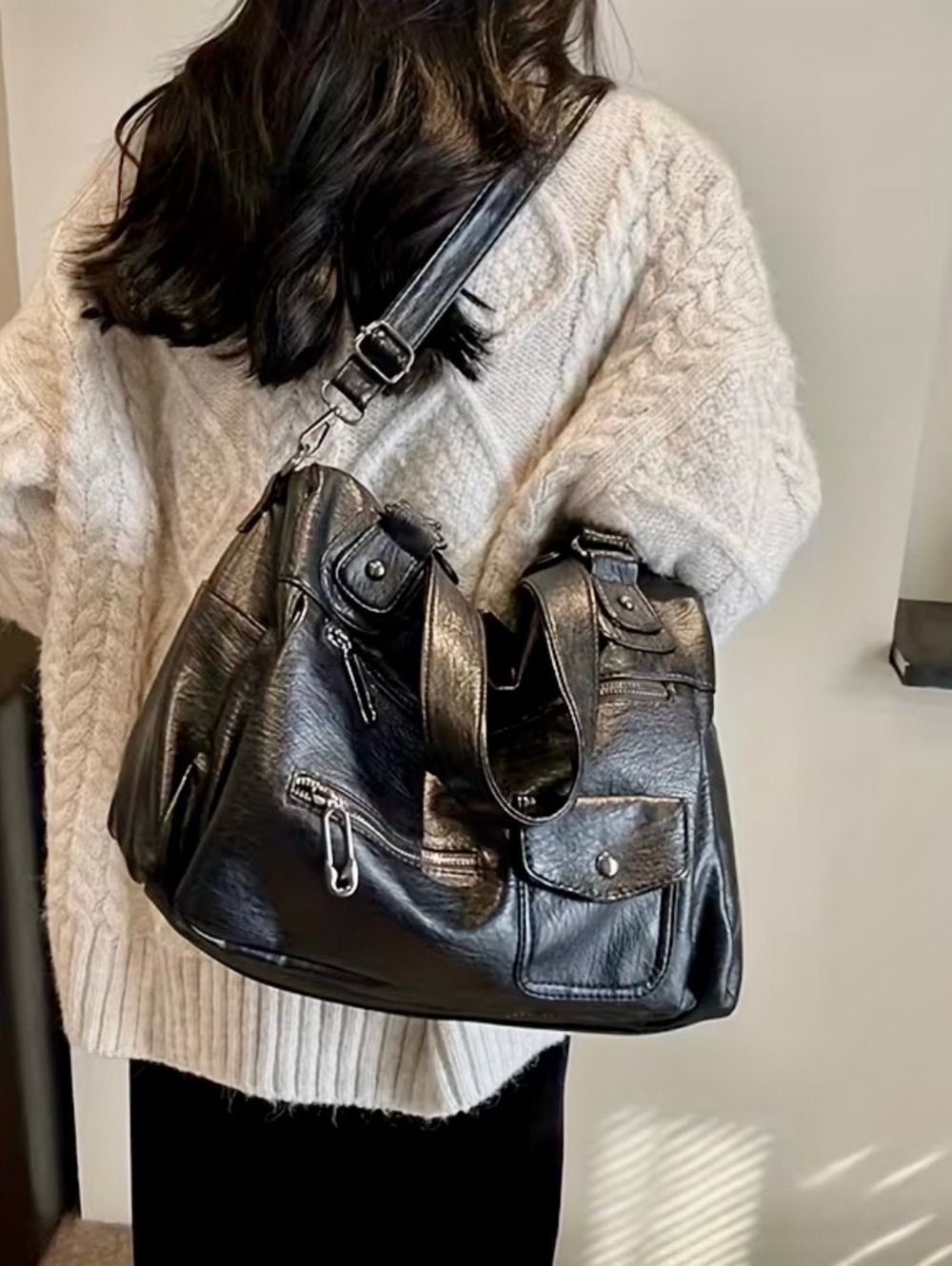 New -Vintage Inspired -Faux Leather Shoulder Bag/Tote -Black